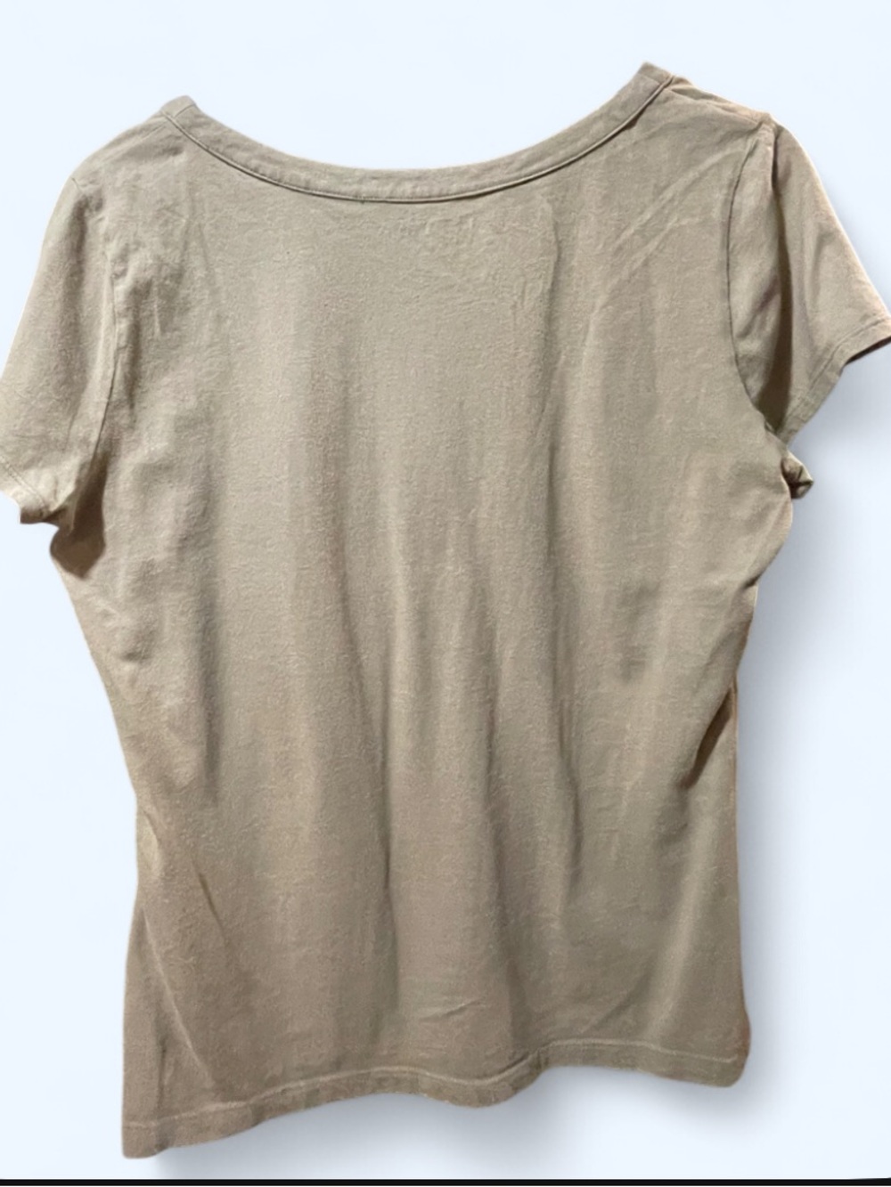**BUNDLE** of 5- Women’s size Medium tops. - Picture 6 of 15
